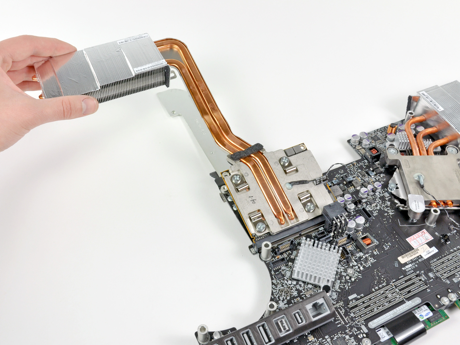 Macbook pro 2011 hot sale graphics card replacement