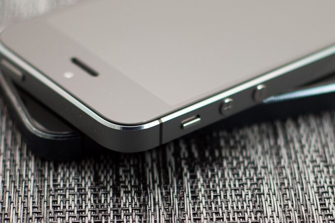 iPhone 5S: Meet Apple's New Flagship Phone