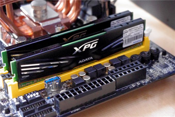 Proponer opción Cambiable ADATA XPG V1.0 Low Voltage Review: 2x8 GB at DDR3L-1600 9-11-9 1.35 V