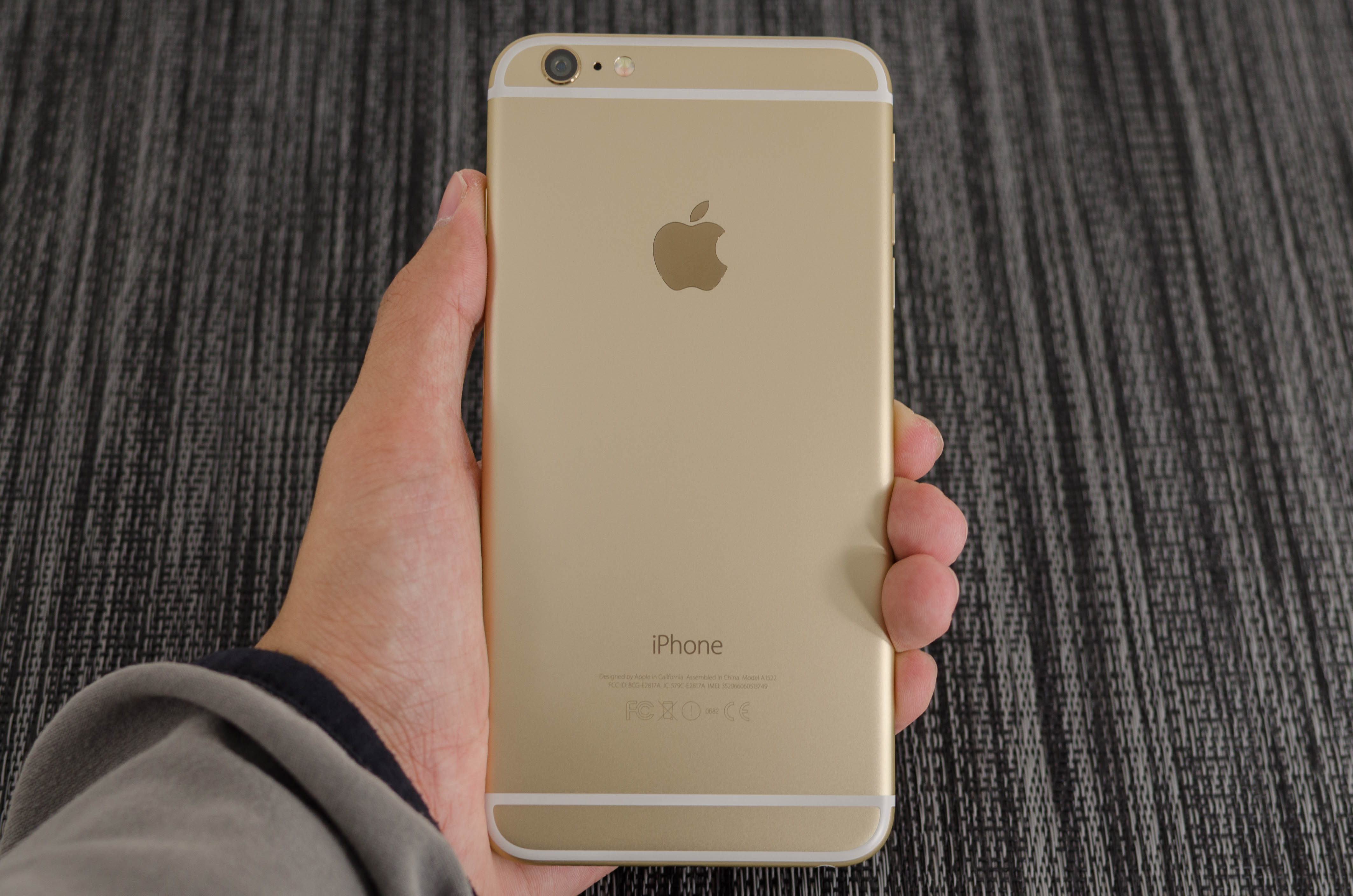 The Iphone 6 Plus Mini Review Apple S First Phablet
