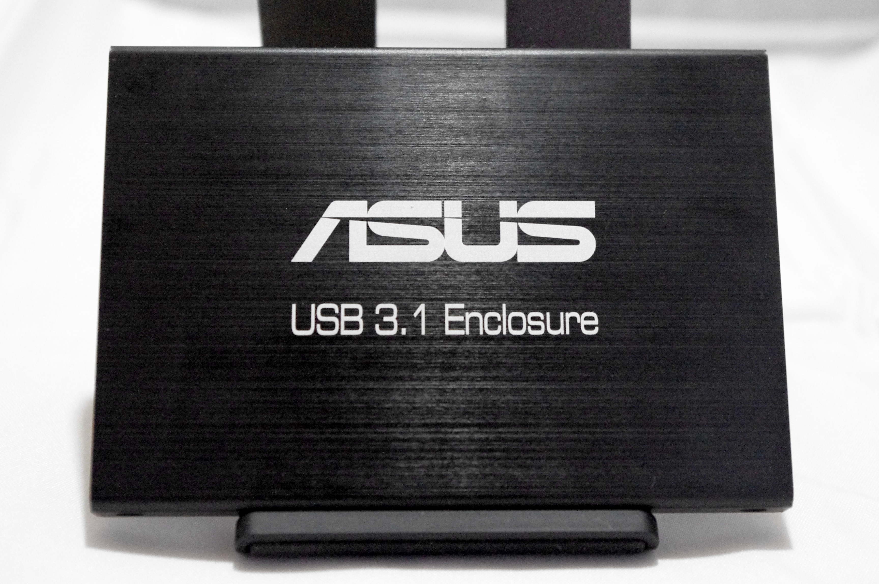 Asus usb c. Флешка ASUS. ASUS USB/mir. ASUS "usb1p". Модем флешка ASUS.