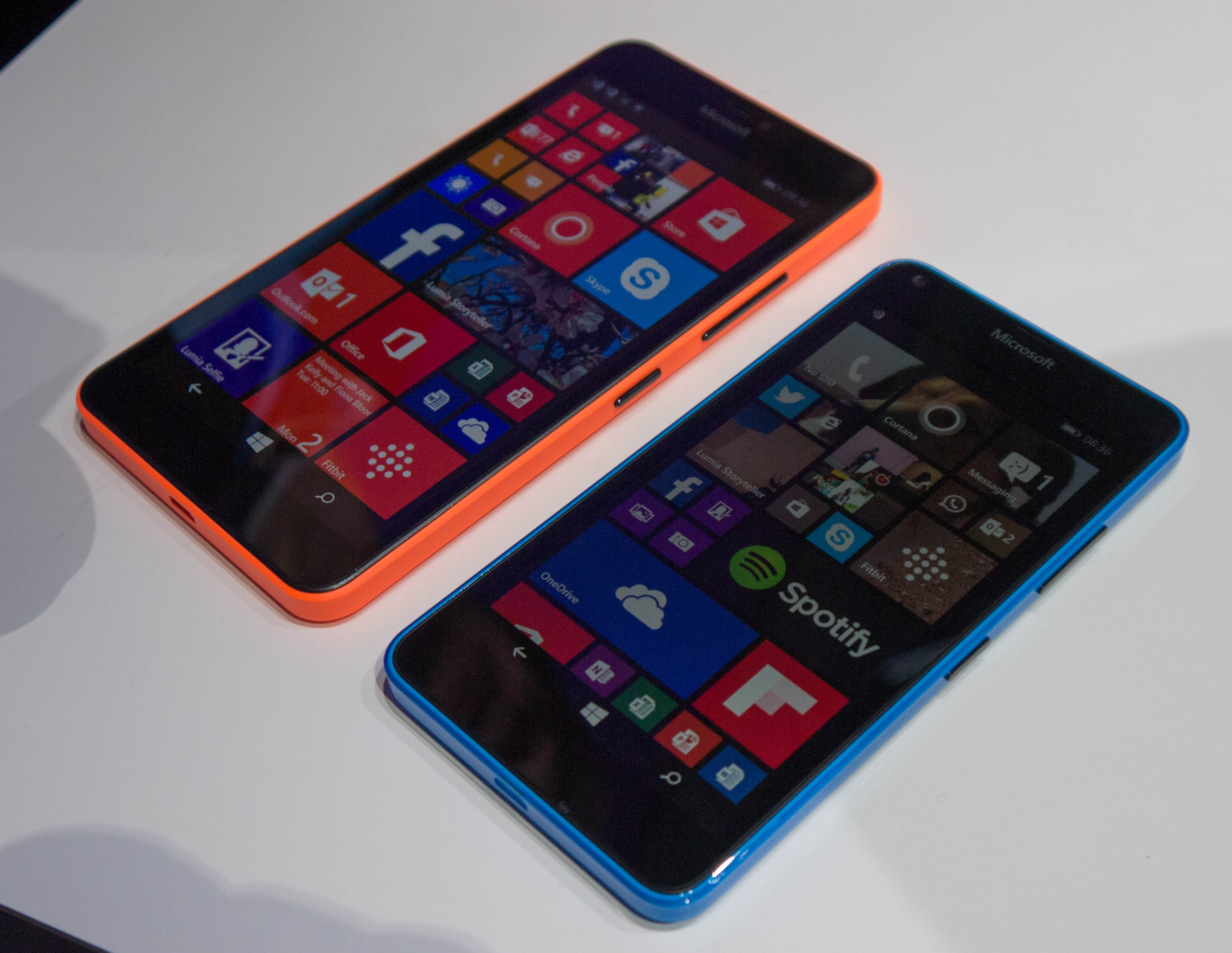 Microsoft 640 lte. Microsoft Lumia 640 XL. Lumia 640 vs 640 XL. Нокиа 640. Нокиа люмия 640.