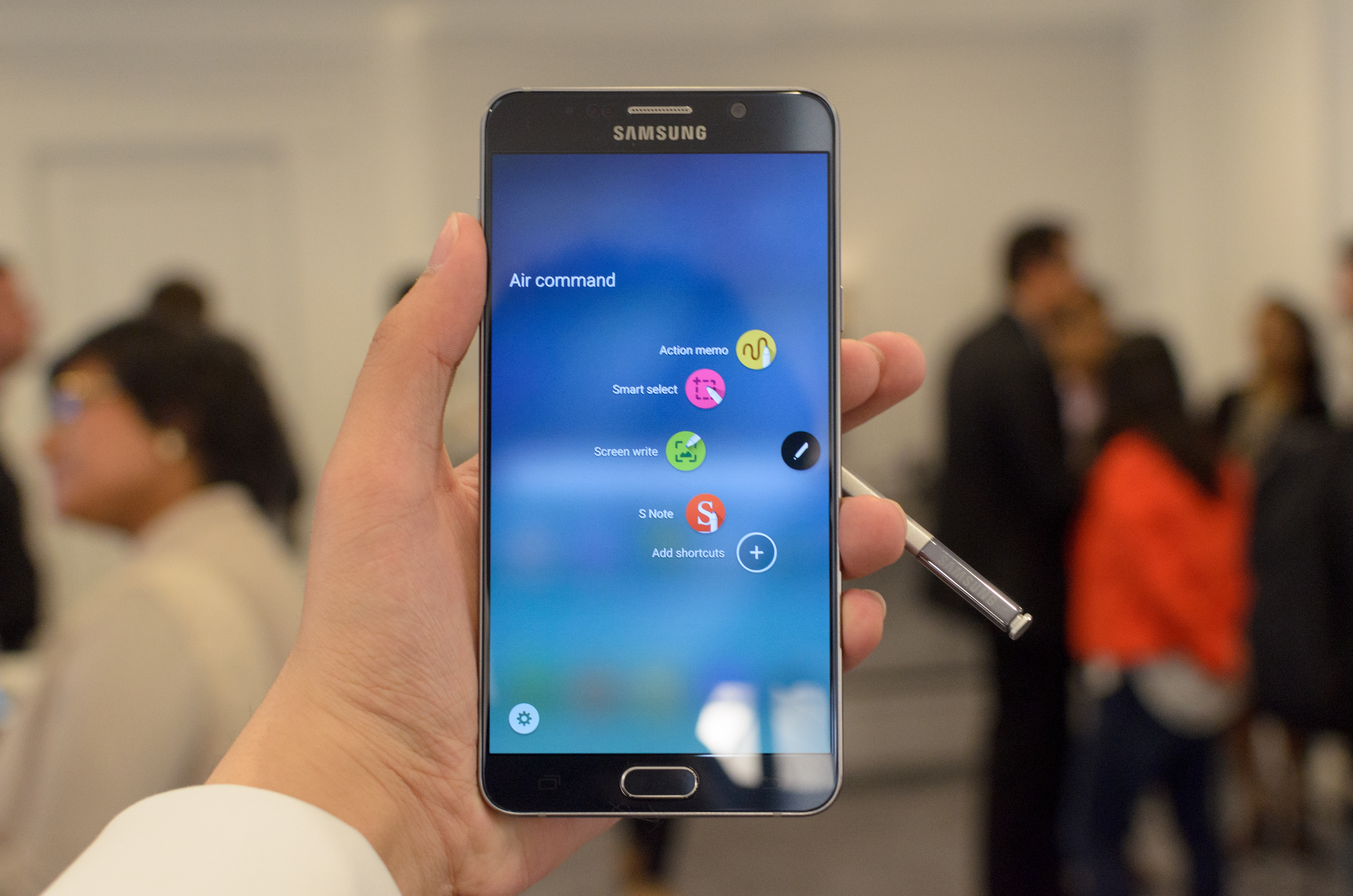 Galaxy note 6. Samsung Note 6. Galaxy Note 6 Plus. Samsung Galaxy Note 8 фото. Samsung Galaxy Note 5 2017 характеристики.