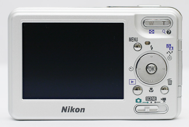 The Design: Nikon Coolpix S1 - An In-Depth Look at Ultra-compact Digicams