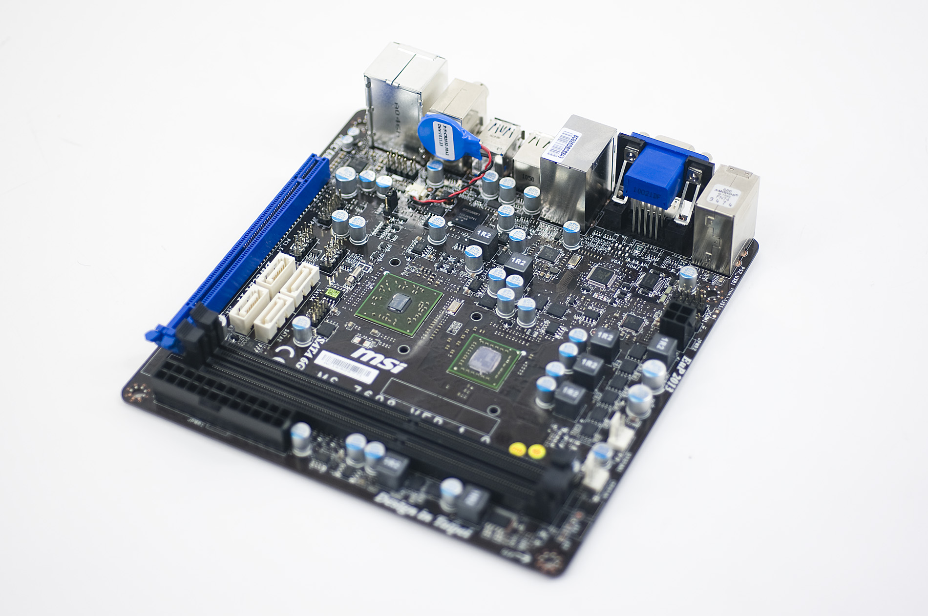 Amd e450. AMD e350. AMD E-350 Processor. Mini ITX AMD. Компьютер e350 d Mini ITX.