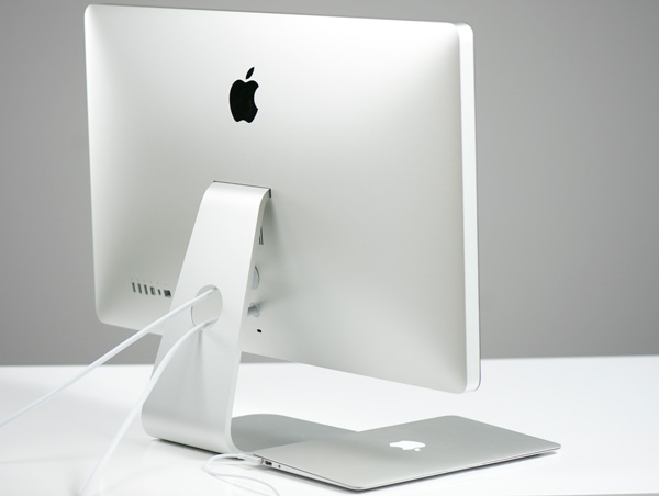 apple thunderbolt display back