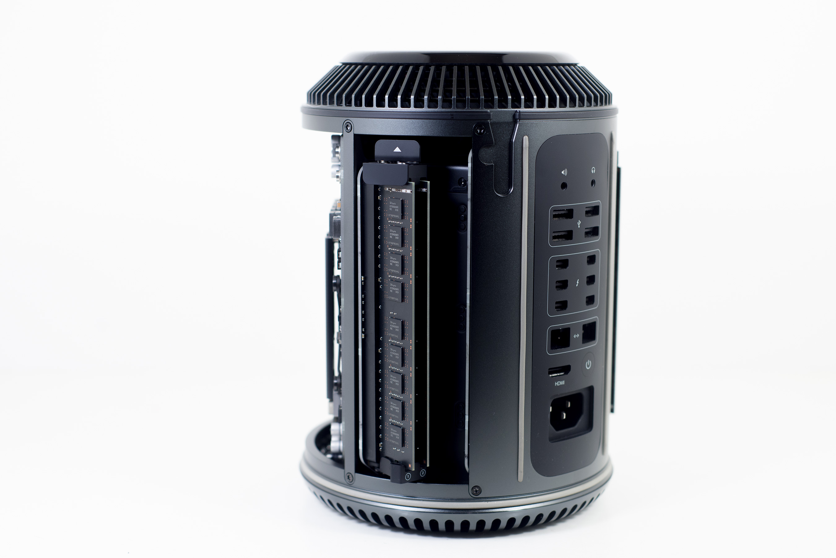 The Mac Pro Review (Late 2013)