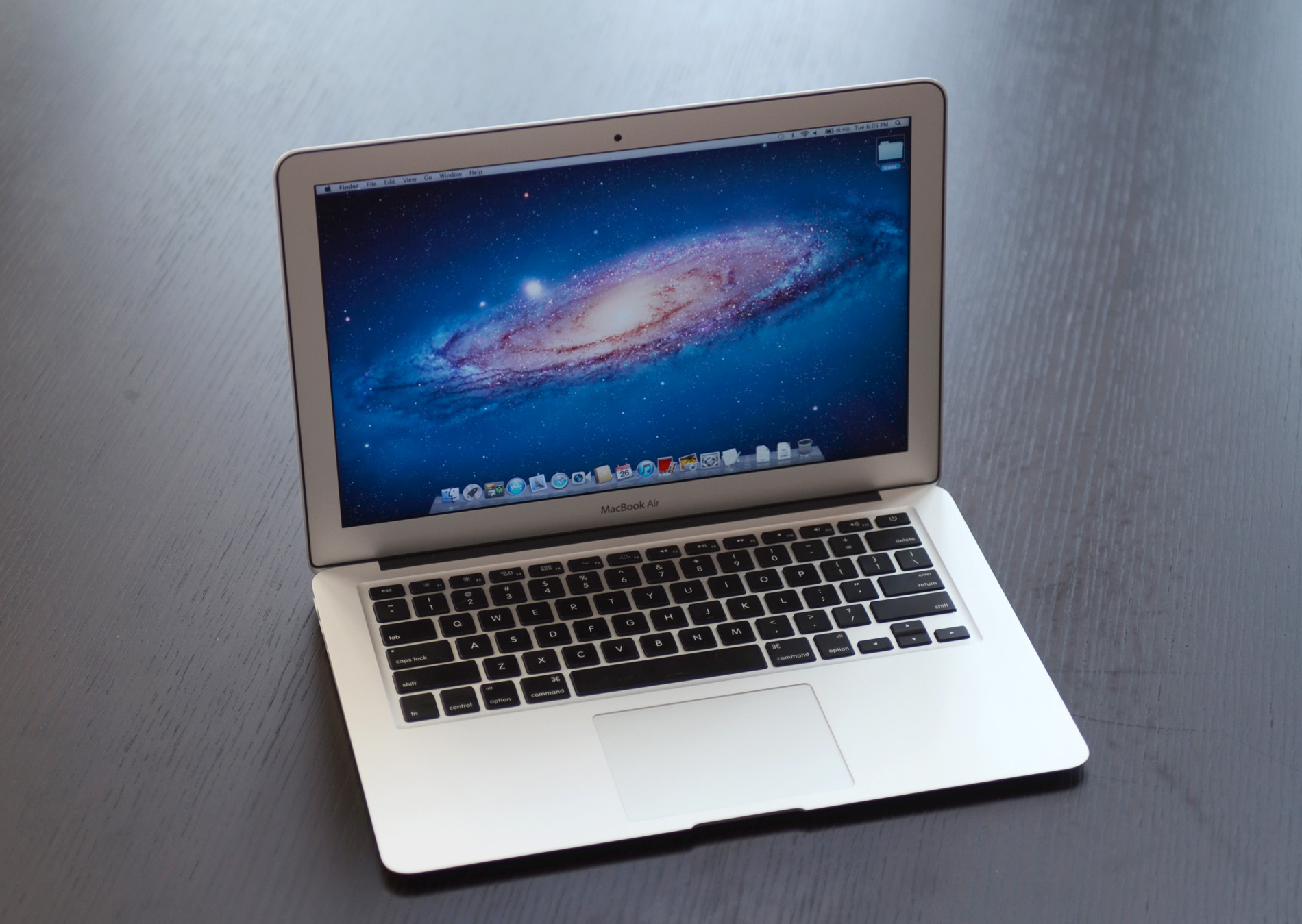 macbook air 11 inch 2011 hard drive