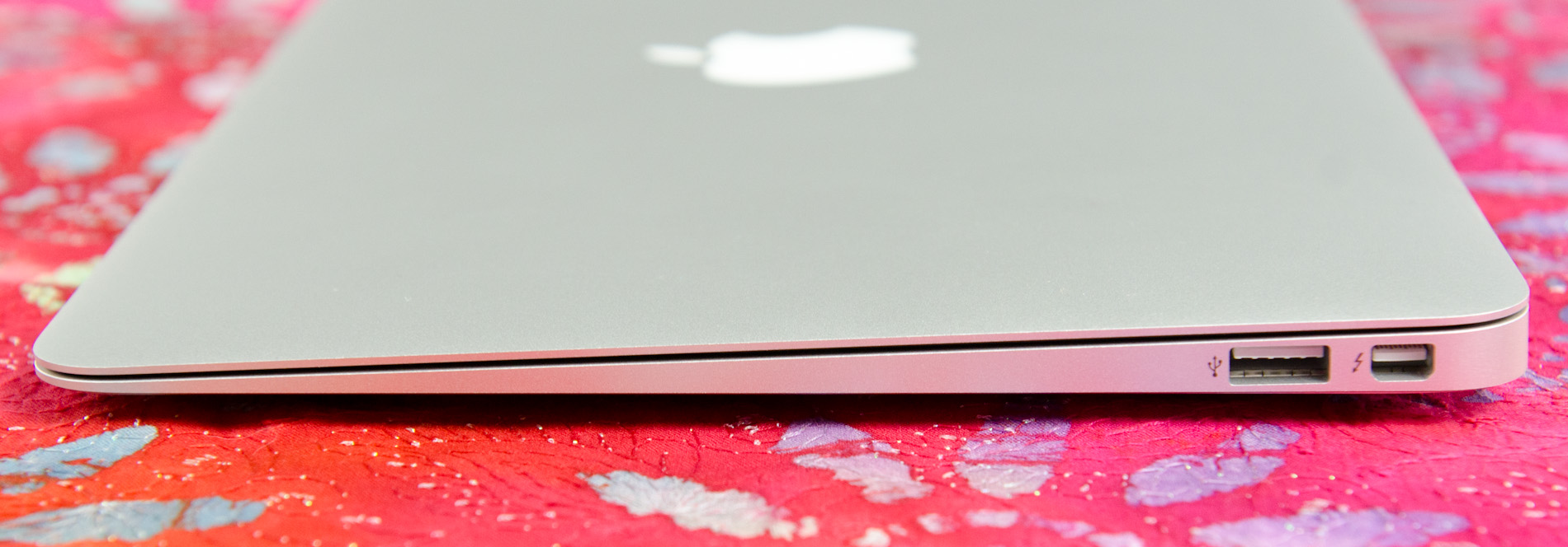 The 2012 MacBook Air (11 & 13-inch) Review