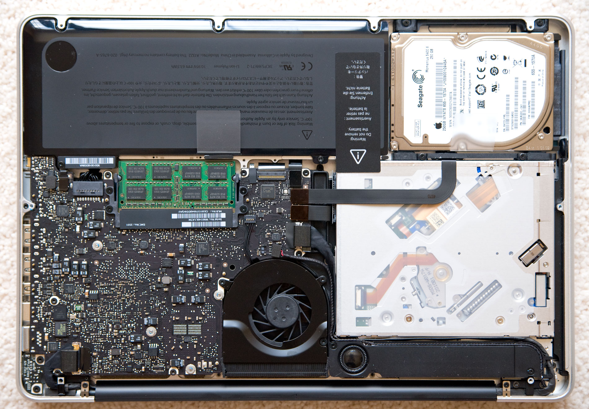 macbook pro 2010 logic board 13 330m