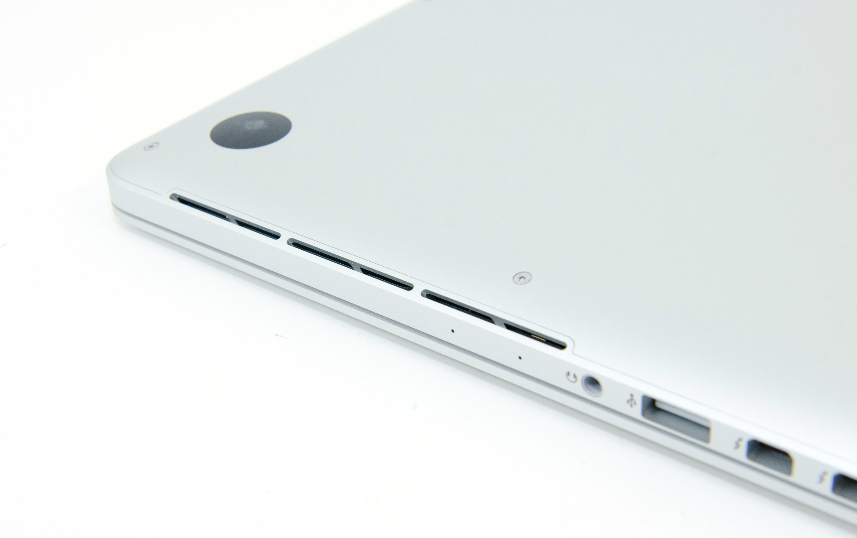 & Acoustics - 13-inch Retina MacBook Pro Review (Late 2012)