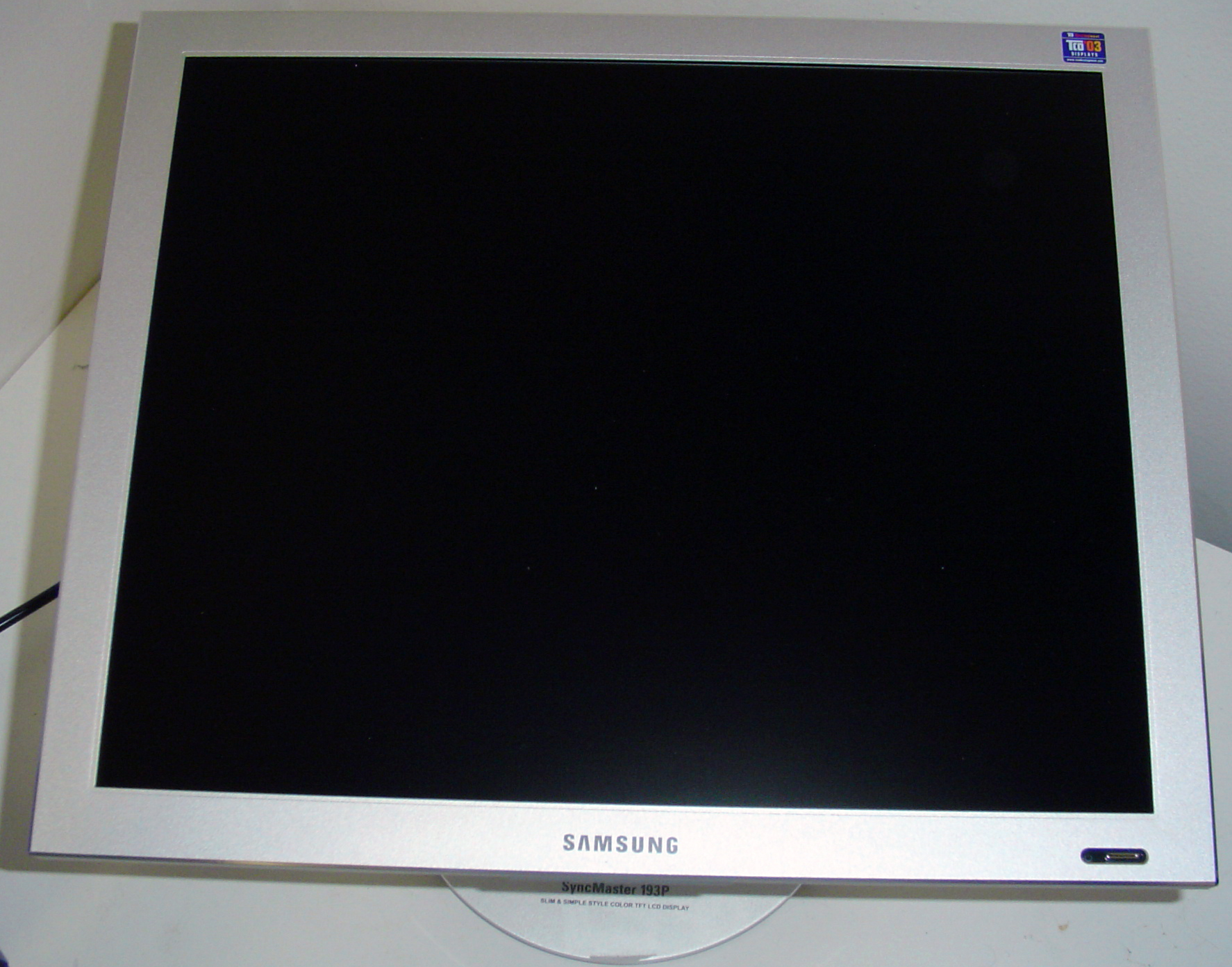 Монитор samsung 193p s не включается