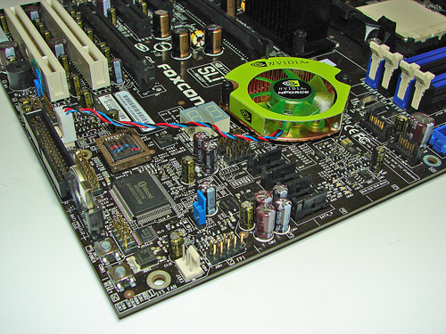 Layout Foxconn and Gigabyte Tackle Socket AM2