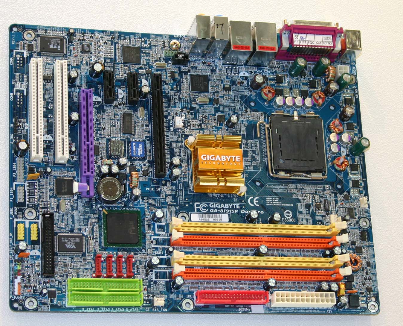 AGP on Intel 9xx chipsets We explain how