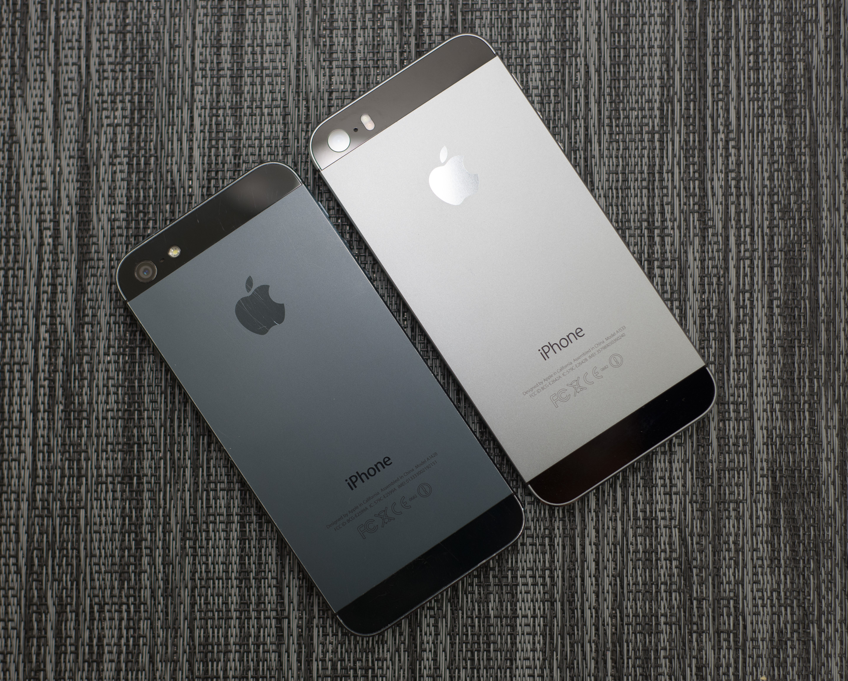 iphone 5s black and graphite