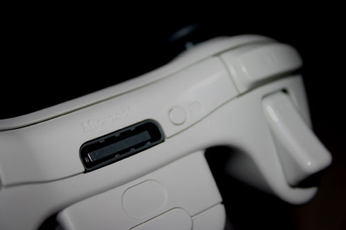 wireless controller connector