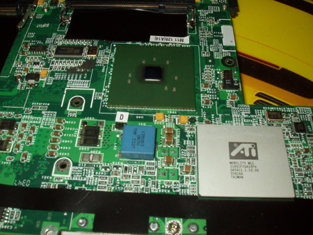 ATI Mobility Radeon 9700 – All the 